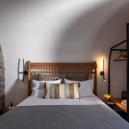 Vrachos Suites Mykonos-3